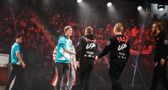 CSGO IEM 里约Major选手和观众疯狂互动？