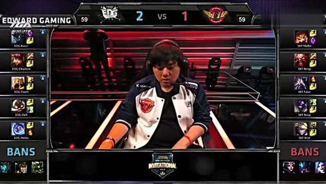 LPL转会资讯：LGD大量选手离队，他们连首发都凑不齐了