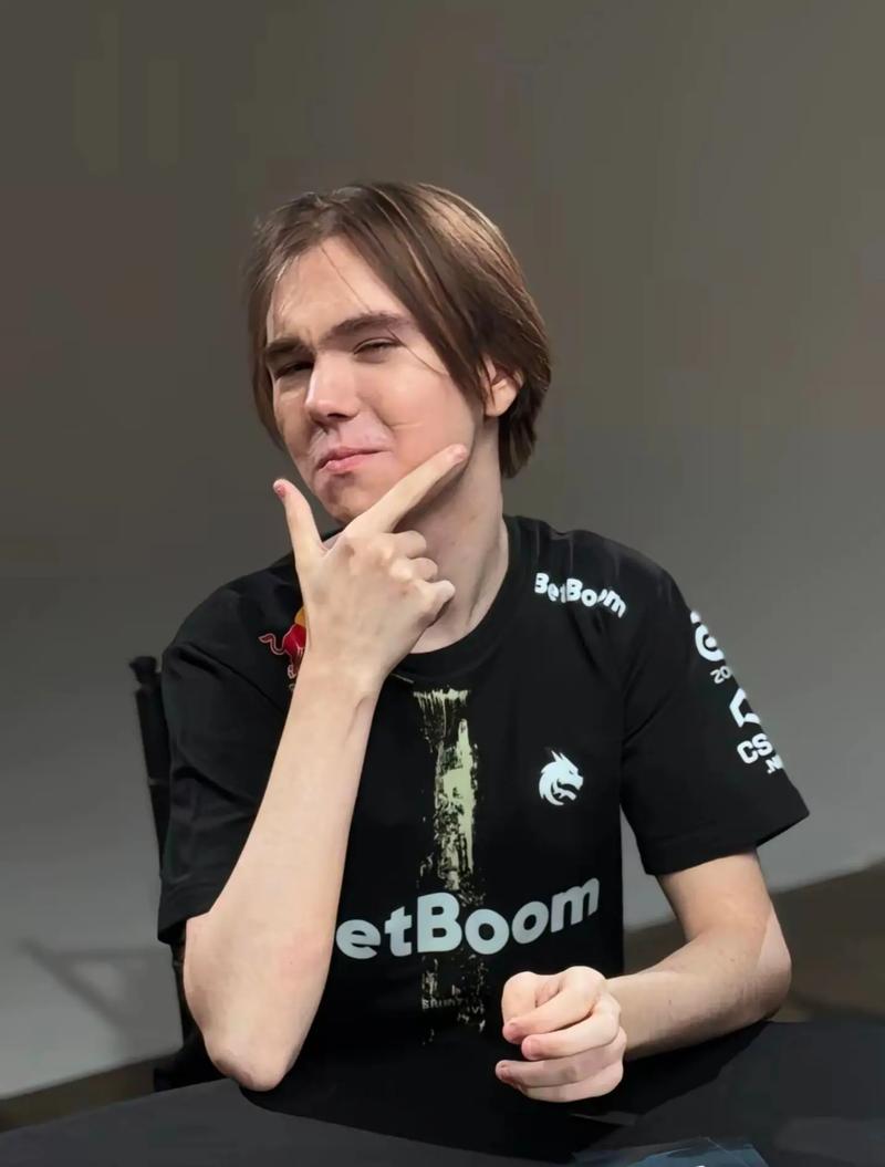 Vitality 和 Falcons 晋级 IEM Melbourne 2025 季后赛